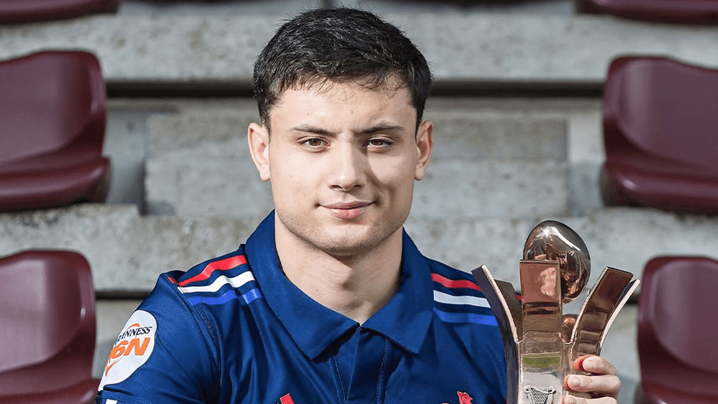 6 Nations : Louis Bielle-Biarrey couronné